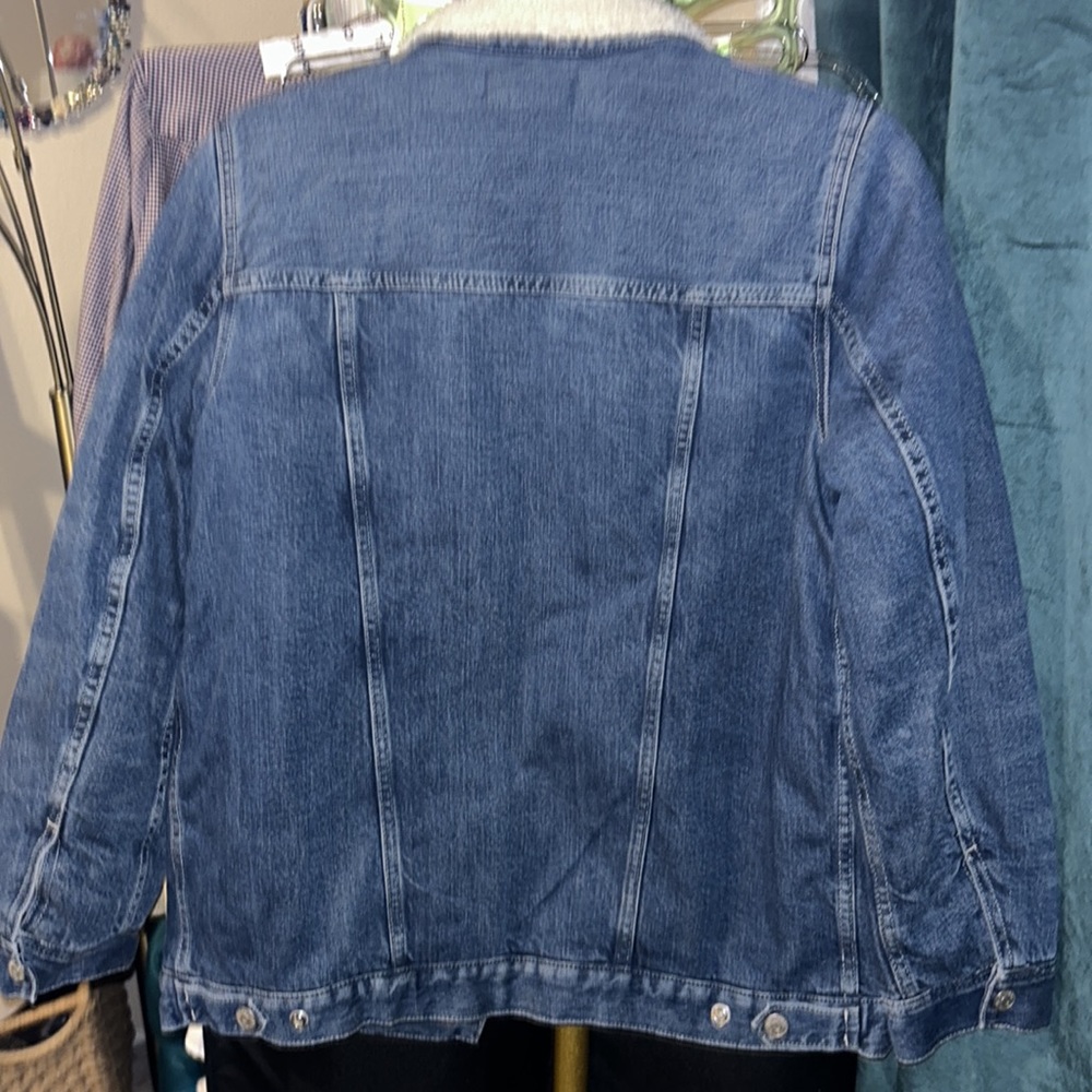 Madewell female denim outwear - Picture 4 of 11